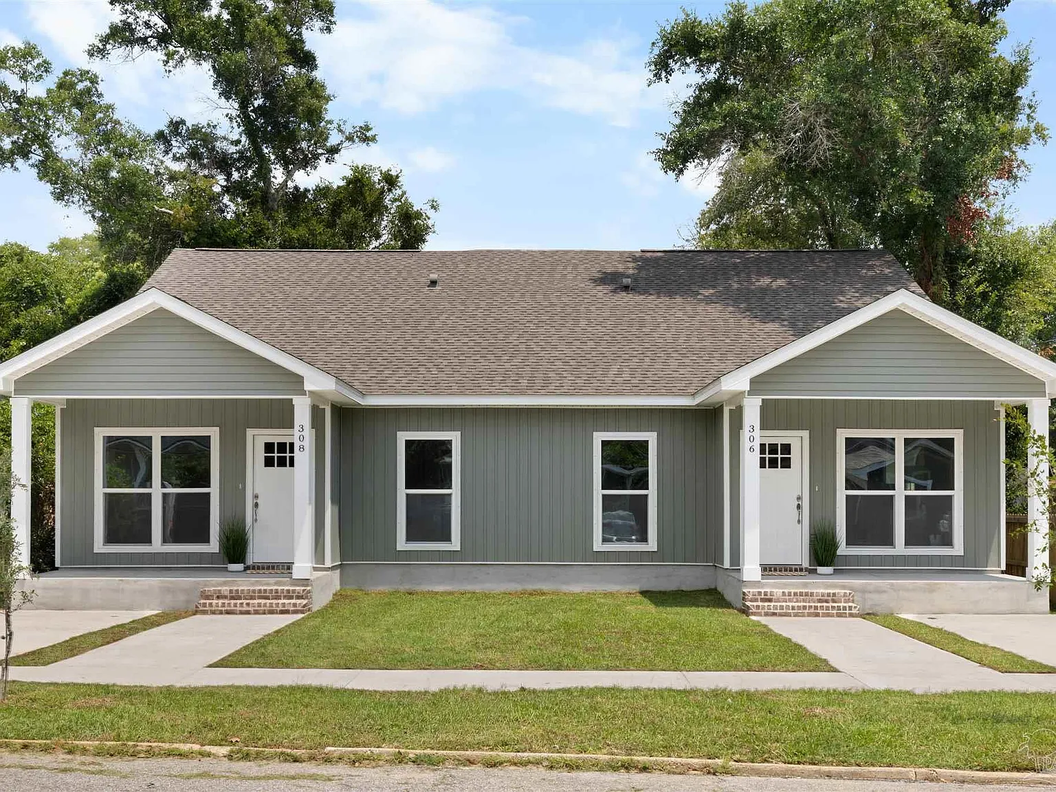 308 N E St, Pensacola, FL