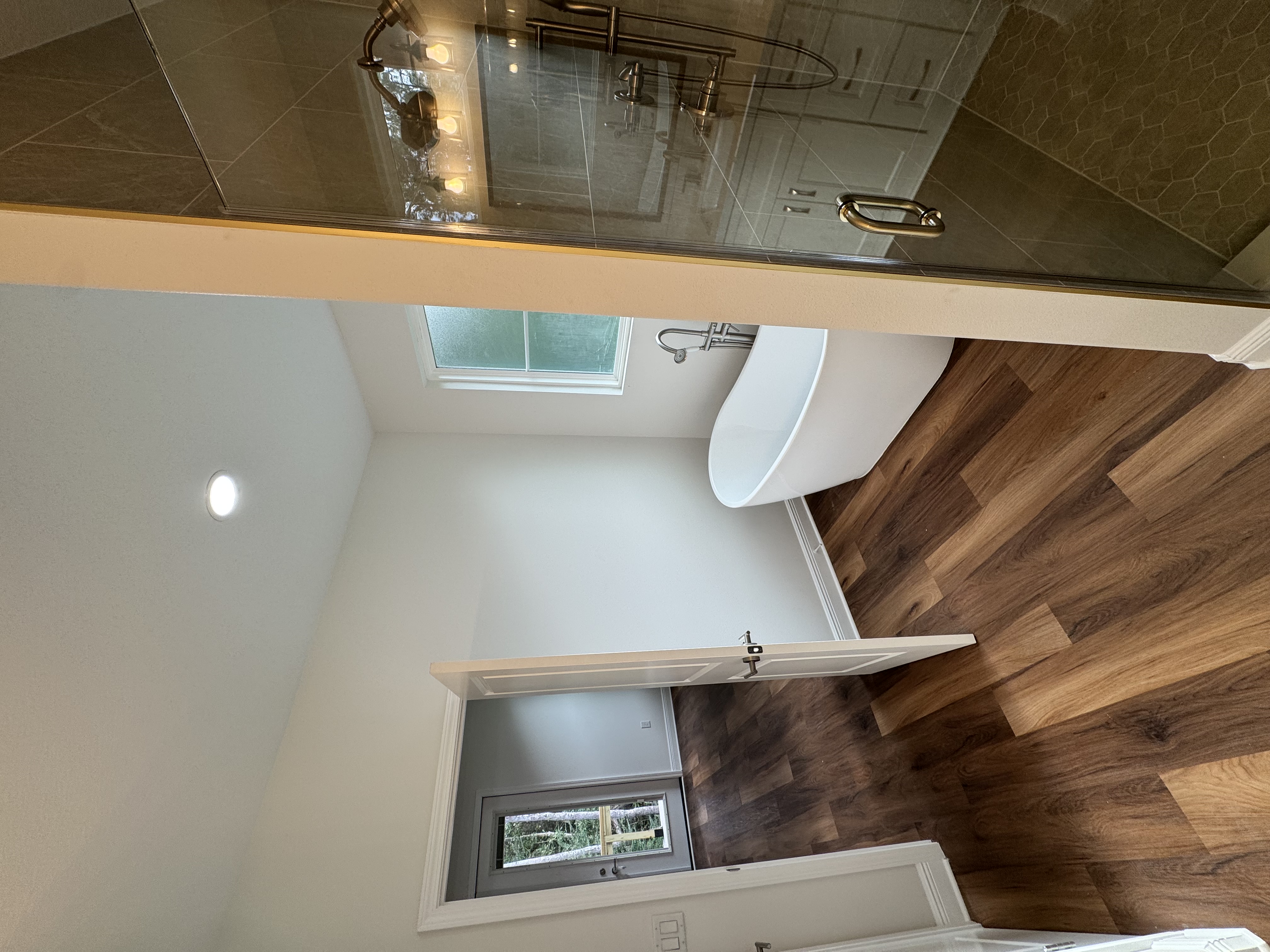 222 Boiling Brook Cir - Bathroom